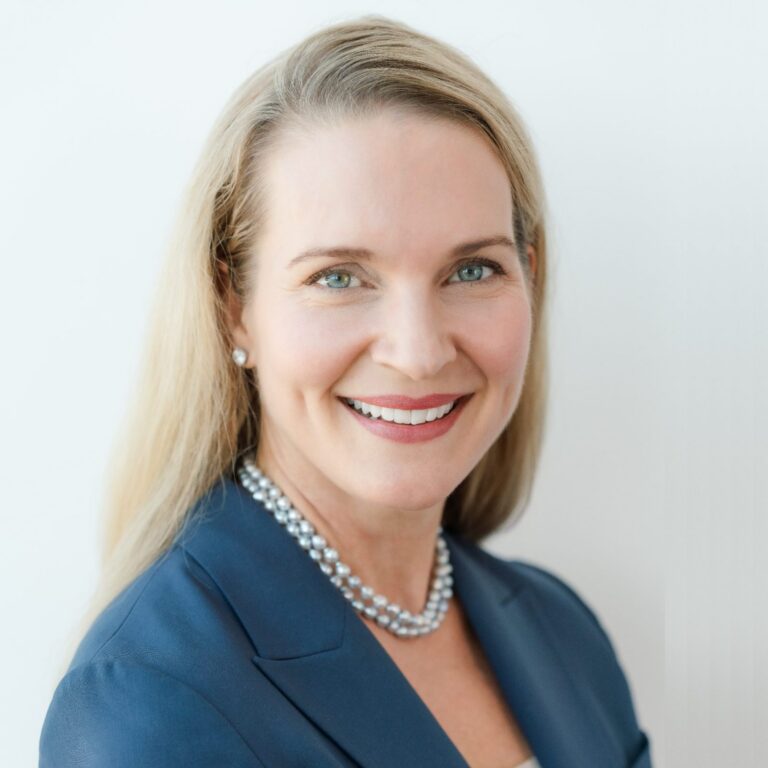 Kate R. Sherwood headshot